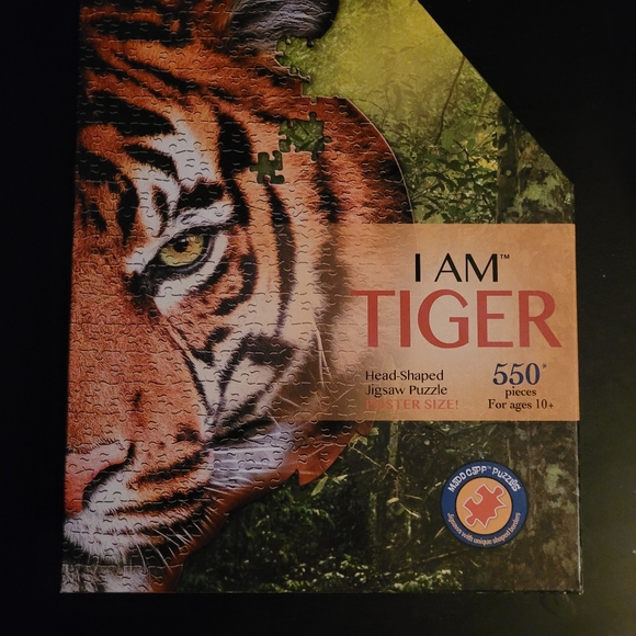 Tiger Puzzle, never used. Got it as gift. Plastic packaging removed, see photos - Picture 1 of 4